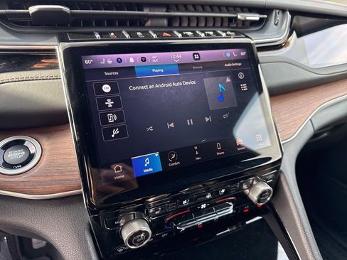 Used 2023 Jeep Grand Cherokee L Summit w/ Advanced Protech Group IV image 36