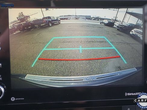 Used 2022 Toyota Highlander L image 35