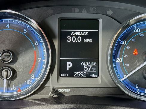 Used 2019 Toyota Corolla LE FWD image 20