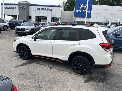 Used 2020 Subaru Forester Sport AWD/4WD image 9