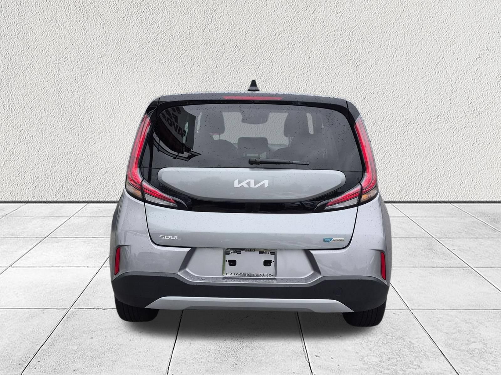 Used 2025 Kia Soul EX FWD image 4