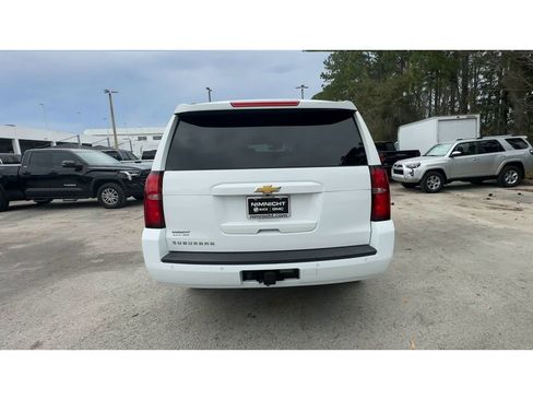 Used 2019 Chevrolet Suburban LT image 7