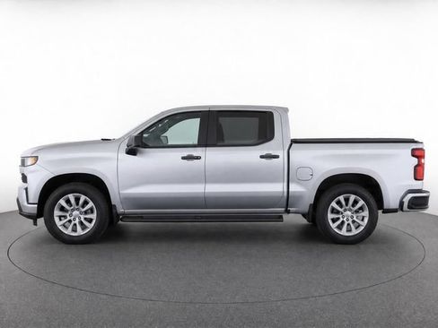 Used 2021 Chevrolet Silverado 1500 Custom RWD image 3