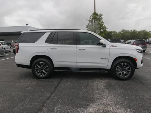 Used 2023 Chevrolet Tahoe Z71 w/ Luxury Package AWD/4WD image 11