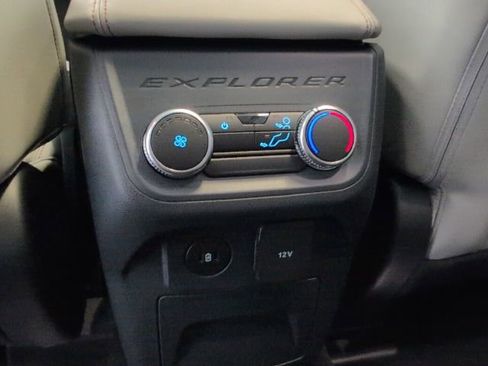 New 2026 Ford Explorer Active w/ Active Comfort Package AWD/4WD image 29