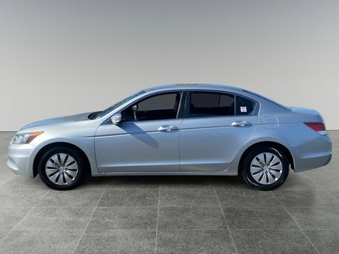 Used 2012 Honda Accord LX image 2
