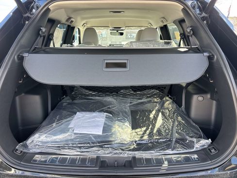 New 2025 Mitsubishi Outlander SE image 3