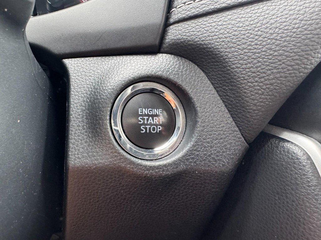 Used 2019 Toyota RAV4 Limited w/ Cold Weather Package AWD/4WD image 24