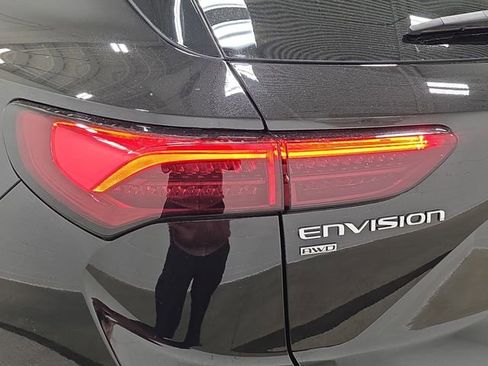 Used 2025 Buick Envision Preferred AWD/4WD image 31