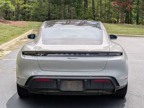 Used 2022 Porsche Taycan RWD image 22