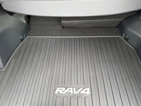 New 2025 Toyota RAV4 XLE w/ Convenience Package image 13