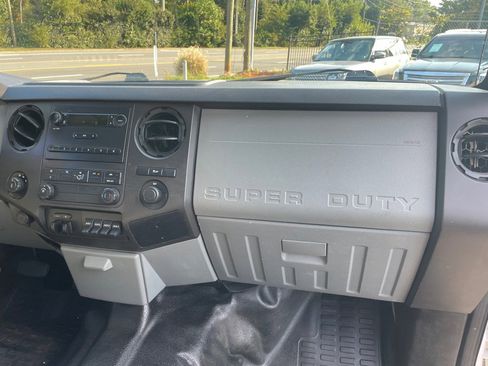 Used 2014 Ford F350 XL image 30