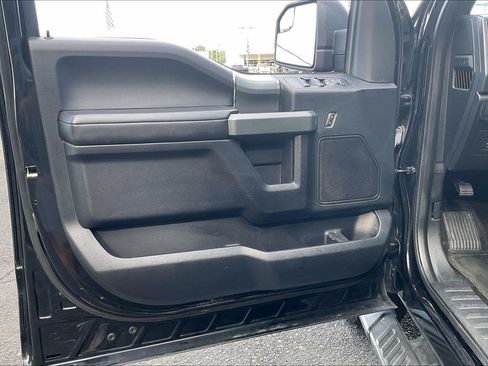 Used 2017 Ford F150 XLT w/ Equipment Group 301A Mid AWD/4WD image 25