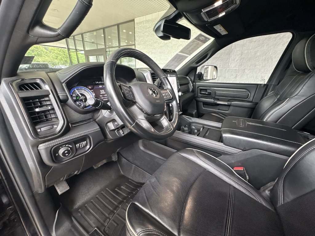 Used 2022 RAM 2500 Limited AWD/4WD image 10
