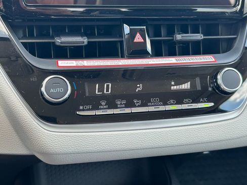 Used 2026 Toyota Corolla LE image 25