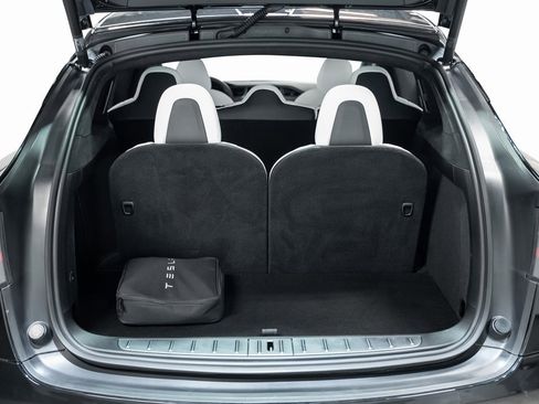 Used 2021 Tesla Model X Performance image 55