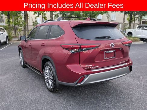 New 2026 Toyota Highlander Platinum AWD/4WD image 7