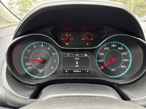 Used 2018 Chevrolet Cruze LT image 15