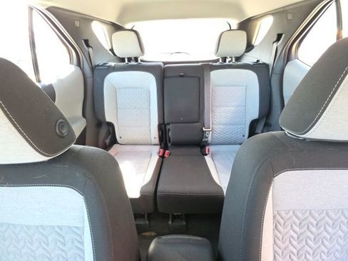 Used 2022 Chevrolet Equinox LS image 21