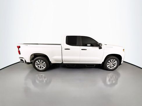 Used 2022 Chevrolet Silverado 1500 Custom image 8