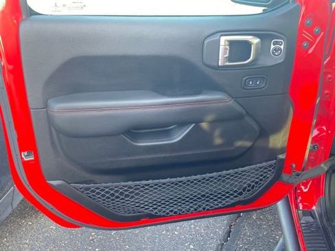 Used 2020 Jeep Gladiator Rubicon image 18