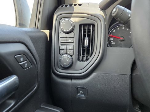 New 2025 Chevrolet Silverado 1500 W/T w/ WT Safety Package AWD/4WD image 11