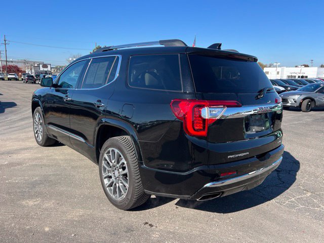 Used 2021 GMC Acadia Denali w/ Denali Ultimate Package AWD/4WD image 7