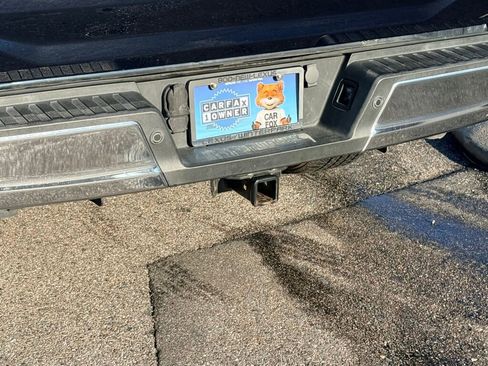 Used 2022 Ford F150 Lariat image 11