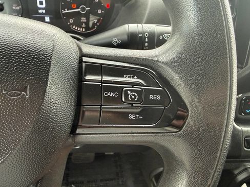 Used 2023 RAM ProMaster 2500 FWD image 30