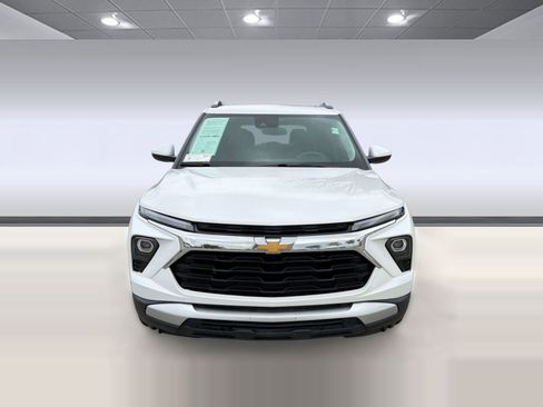 Certified 2024 Chevrolet TrailBlazer LT w/ Driver Confidence Package FWD image 6