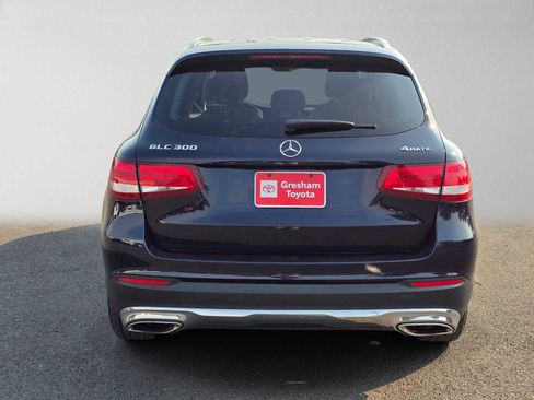 Used 2019 Mercedes-Benz GLC 300 4MATIC image 5
