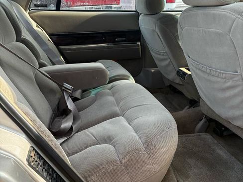 Used 1998 Buick Le Sabre Limited w/ Prestige Opt Pkg image 37