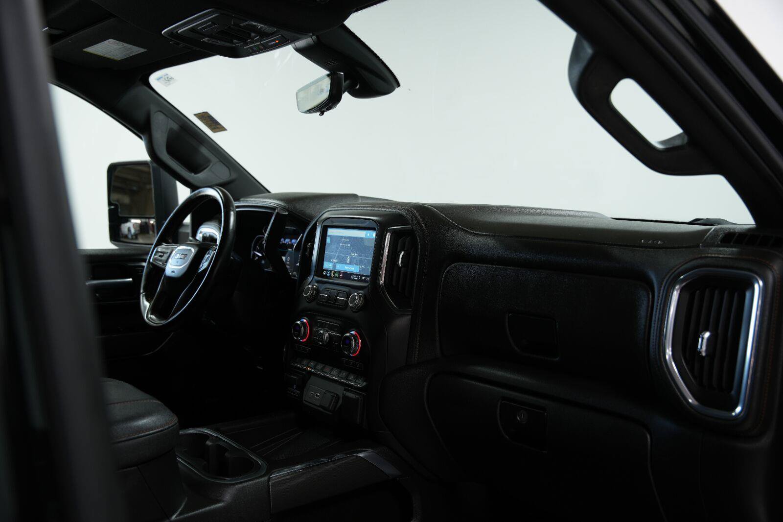 Used 2023 GMC Sierra 3500 AT4 w/ AT4 Premium Plus Package AWD/4WD image 23