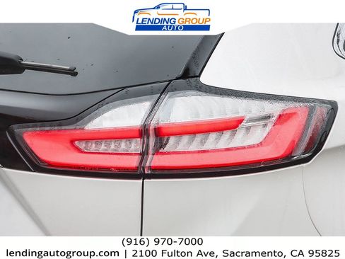 Used 2019 Ford Edge Titanium w/ Equipment Group 301A image 8