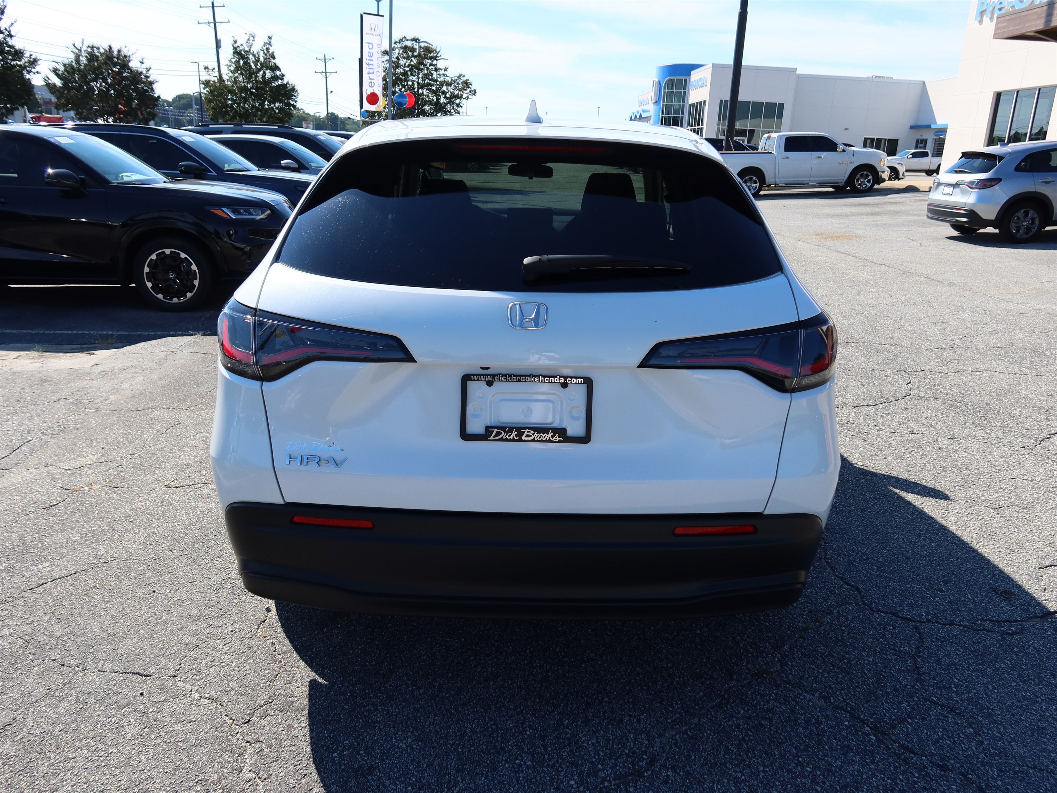 Certified 2026 Honda HR-V LX image 5