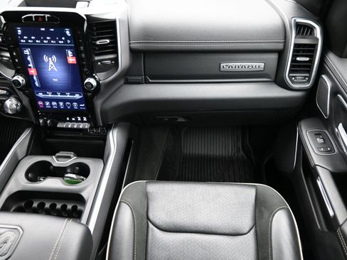 Used 2021 RAM 1500 Laramie image 38