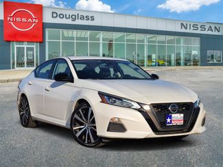 Used 2021 Nissan Altima 2.5 SR video 1