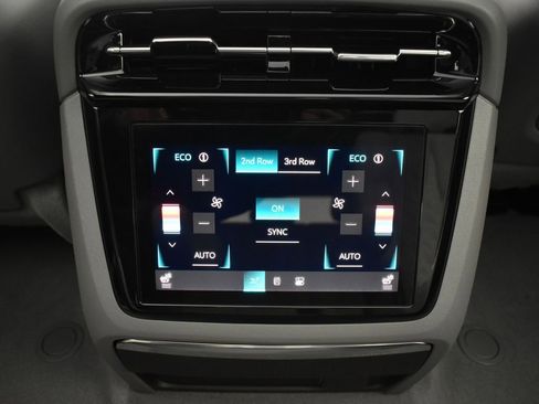 Certified 2025 Cadillac Escalade IQ Sport 1 AWD/4WD image 30