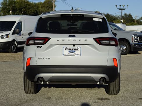 New 2026 Ford Escape Active image 5