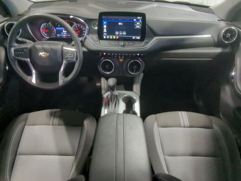 Used 2025 Chevrolet Blazer LT image 26