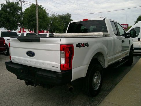 Used 2017 Ford F350 XL AWD/4WD image 8
