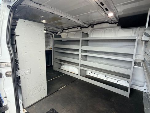 Used 2021 Ford Transit 250 Low Roof RWD image 26