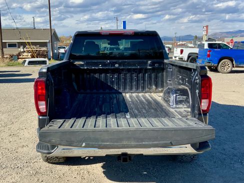 Used 2023 GMC Sierra 1500 SLE w/ Enhanced Capability Package AWD/4WD image 25