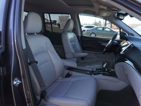 Used 2019 Honda Ridgeline RTL-E image 26