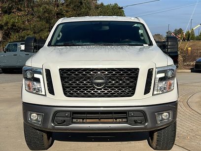 Used 2019 Nissan Titan PRO-4X w/ Pro-4x Convenience Package