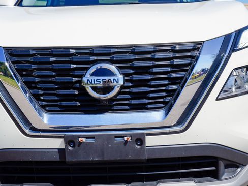 Used 2021 Nissan Rogue SV AWD/4WD image 40