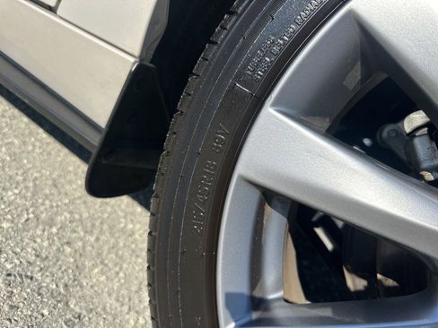 Used 2025 MAZDA MAZDA3 s image 31