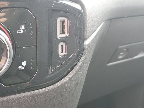 Used 2024 Chevrolet Silverado 1500 LT AWD/4WD image 21