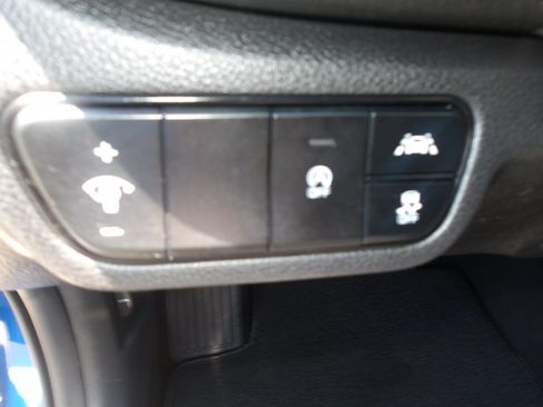 Used 2023 Kia Seltos LX AWD/4WD image 15