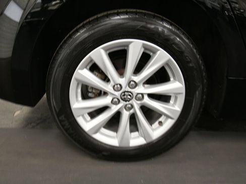 Used 2023 Toyota Corolla SE image 29